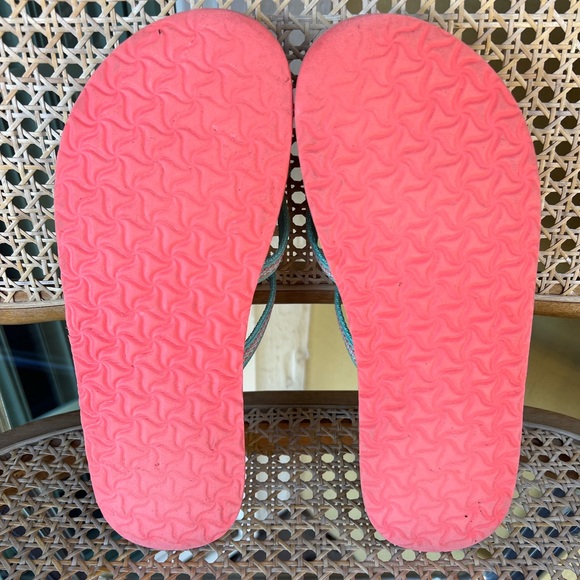 Teva “Mush” Flip Flops size 7, great condition, clean, color is green / aqua mix - Picture 5 of 5